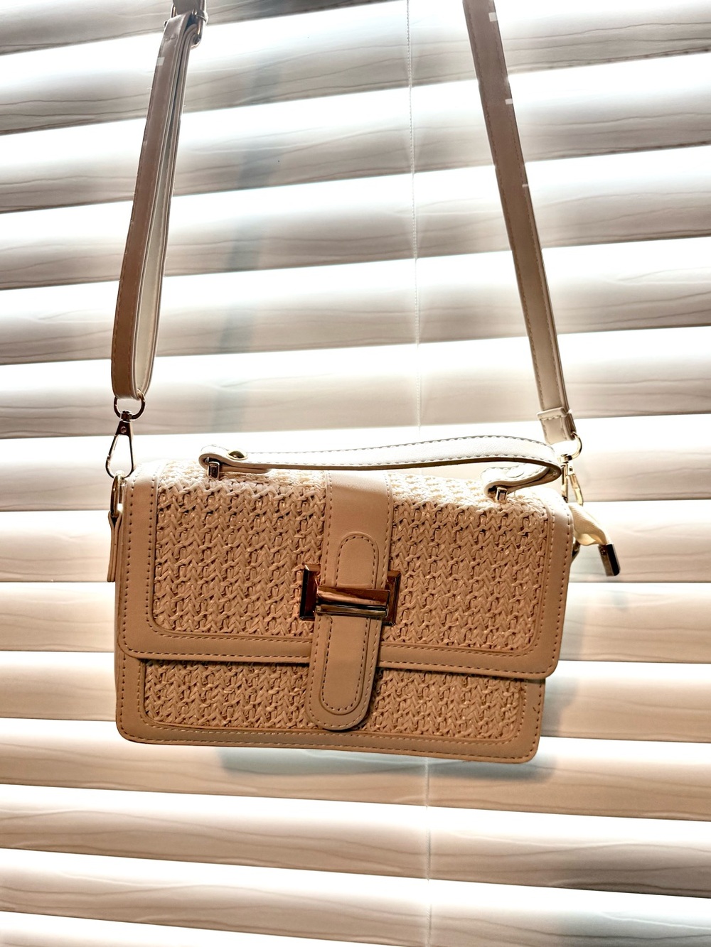 Woven Textured Crossbody Bag in Cream